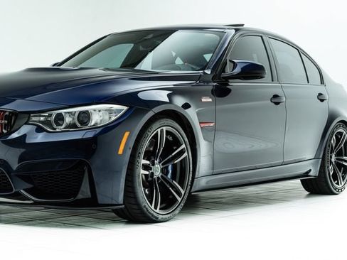 Used 2017 BMW M3 RWD image 9