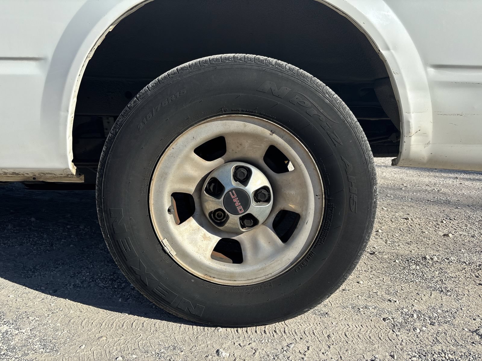 Used 2001 GMC Safari RWD image 13
