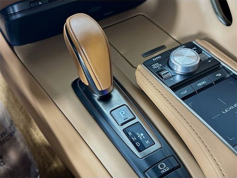 Used 2021 Lexus LC 500 500 w/ Touring Package image 19