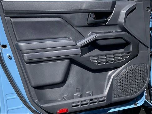 New 2026 Toyota Tacoma SR5 AWD/4WD image 10