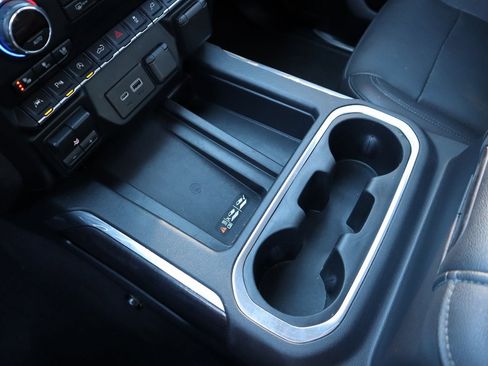 Used 2019 Chevrolet Silverado 1500 LTZ w/ LTZ Texas Edition image 38