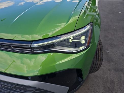 New 2026 Volkswagen Taos SE AWD/4WD image 24