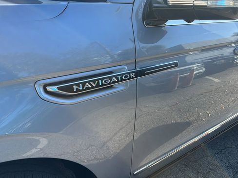 Used 2018 Lincoln Navigator Black Label w/ Cargo Package image 43