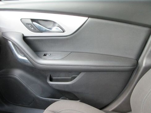 Certified 2021 Chevrolet Blazer LT AWD/4WD image 34