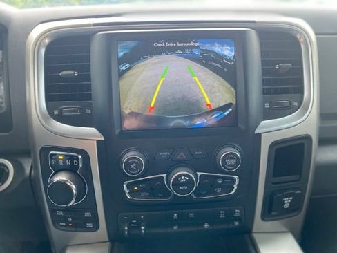 Used 2019 RAM 1500 Big Horn AWD/4WD image 17