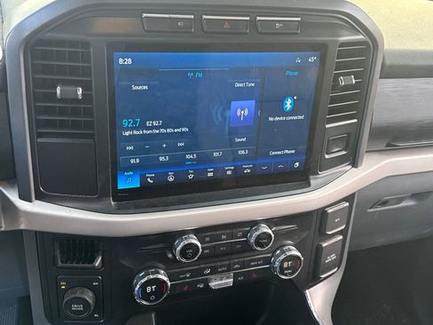 Used 2021 Ford F150 XLT w/ Equipment Group 302A High image 18