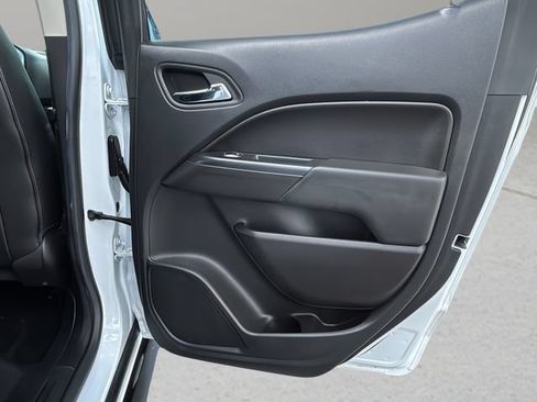 Used 2019 Chevrolet Colorado ZR2 AWD/4WD image 12