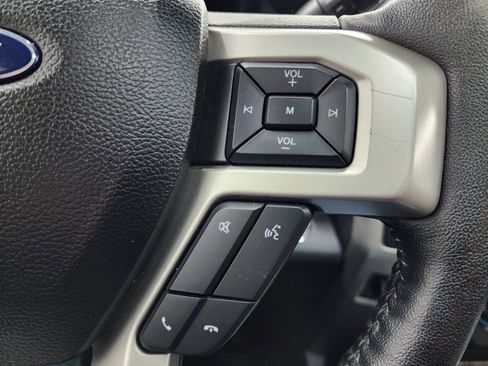 Used 2017 Ford F250 Lariat w/ Lariat Ultimate Package image 18