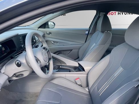 Used 2026 Hyundai Elantra Sport FWD image 9