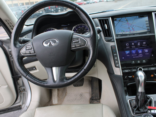 Used 2014 INFINITI Q50 Premium w/ Navigation Package AWD/4WD image 11