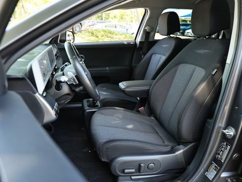 Used 2024 Hyundai Ioniq 5 SEL RWD image 19