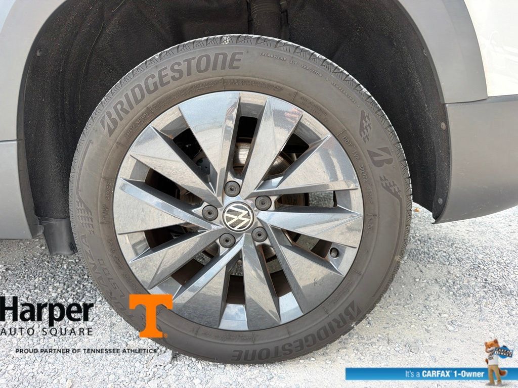 Used 2024 Volkswagen Taos S FWD image 20
