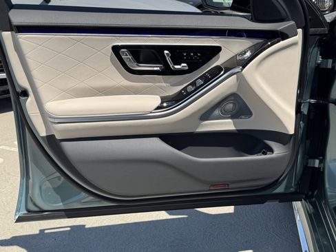 New 2026 Mercedes-Benz S 580e 4MATIC Sedan image 17