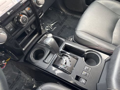 Used 2021 Toyota 4Runner Venture image 18