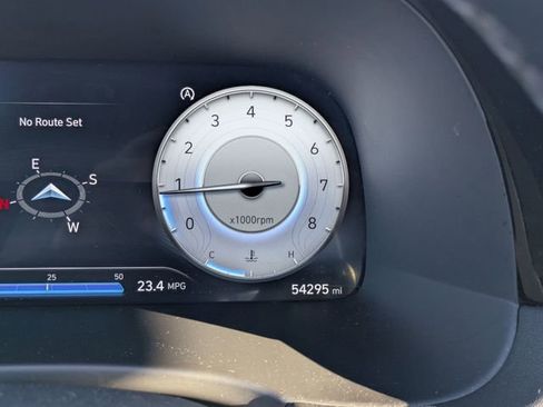 Used 2024 Hyundai Palisade Calligraphy image 19