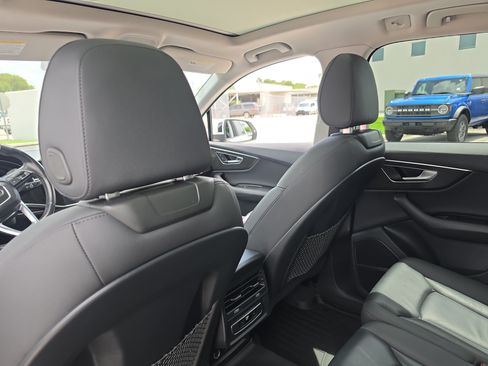 Used 2021 Audi Q7 3.0T Premium Plus AWD/4WD image 12