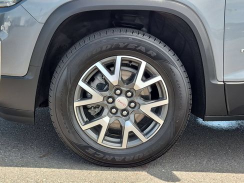 Certified 2021 GMC Acadia SLE w/ Driver Convenience Package FWD image 31