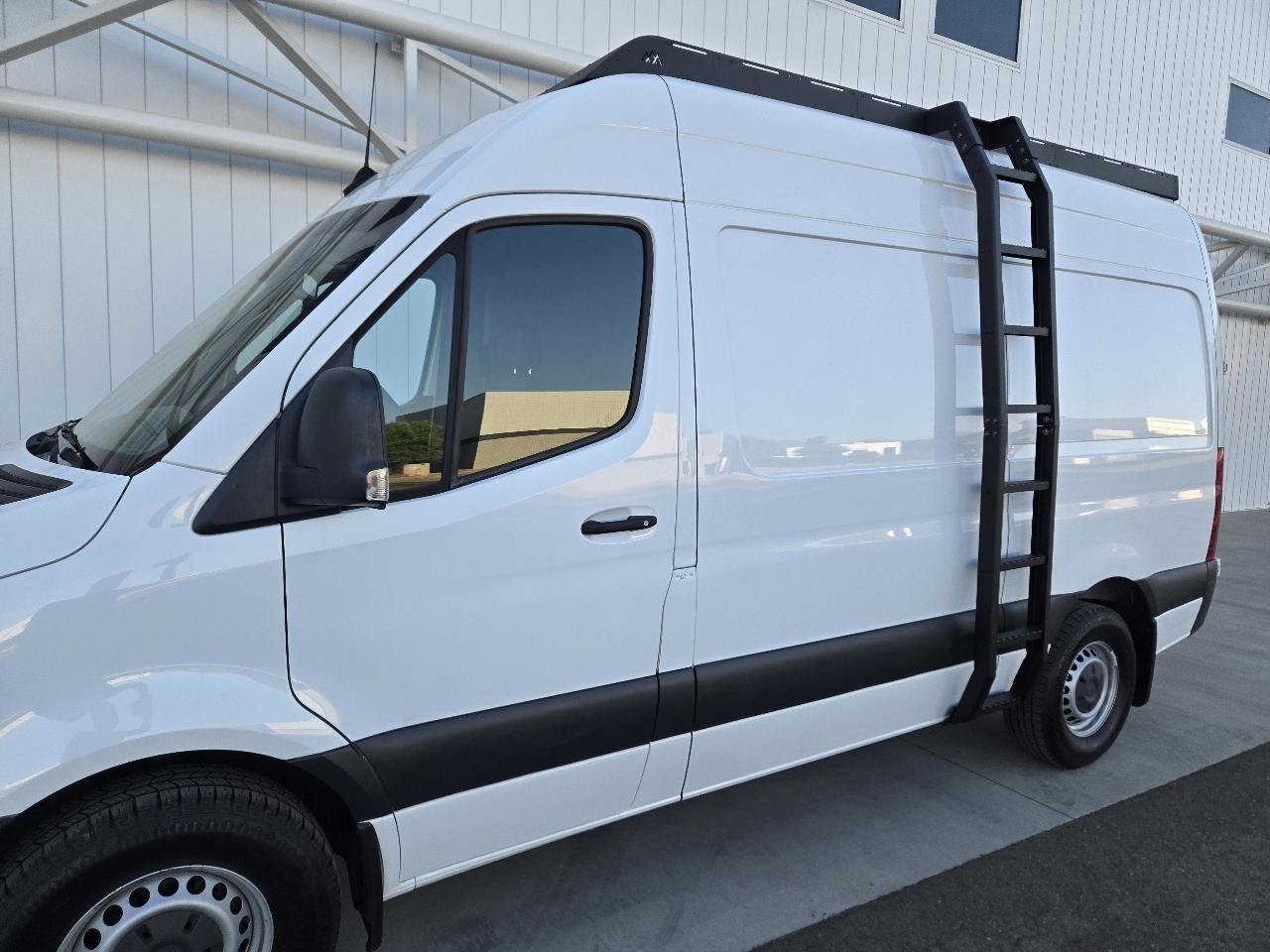Used 2022 Mercedes-Benz Sprinter 2500 image 20