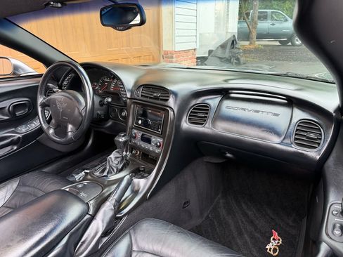 Used 2003 Chevrolet Corvette Convertible w/ Preferred Equipment Group1 RWD image 14