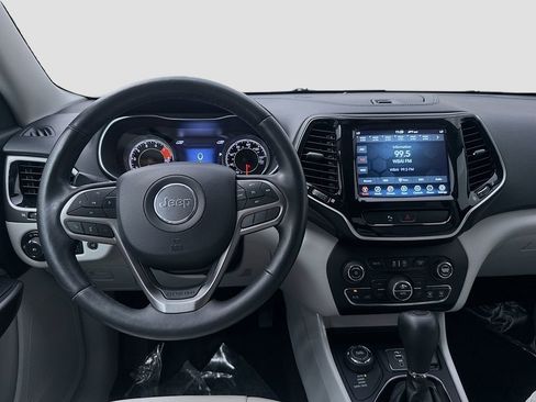 Used 2019 Jeep Cherokee Limited AWD/4WD image 25