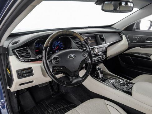 Used 2015 Kia K900 Luxury RWD image 16