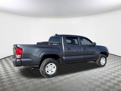 Used 2020 Toyota Tacoma SR image 8