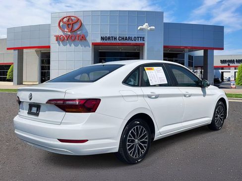 Used 2019 Volkswagen Jetta SE FWD image 7