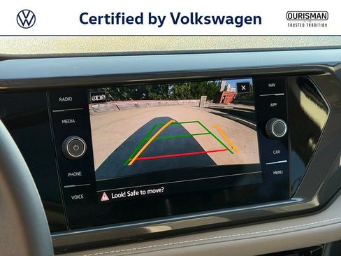 Certified 2023 Volkswagen Taos SEL AWD/4WD image 17