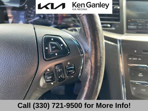 Used 2014 Lincoln MKS AWD w/ Equipment Group 101A image 31