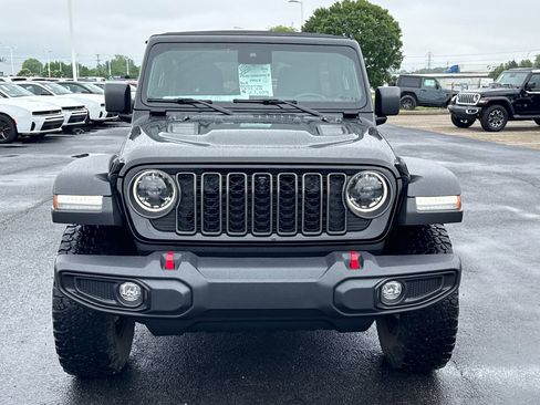 Used 2024 Jeep Wrangler Unlimited Rubicon w/ Technology Group AWD/4WD image 8