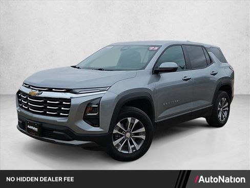 Used 2025 Chevrolet Equinox LT FWD image 1