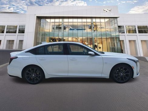 Used 2026 Cadillac CT5 Sport image 4