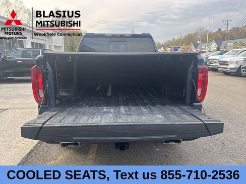 Used 2022 GMC Sierra 1500 Denali AWD/4WD image 11