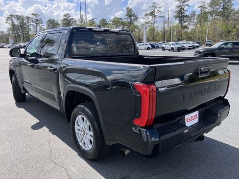 Used 2022 Toyota Tundra SR5 image 3