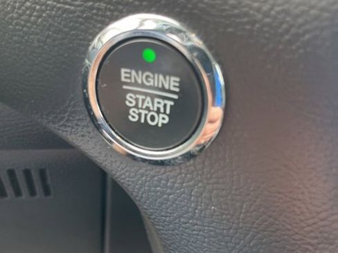 Used 2022 Ford Edge SEL w/ Convenience Package image 25