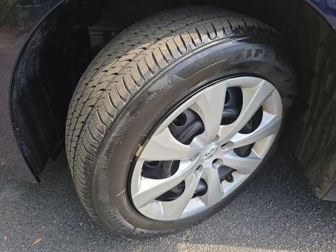 Used 2024 Toyota Corolla LE image 25