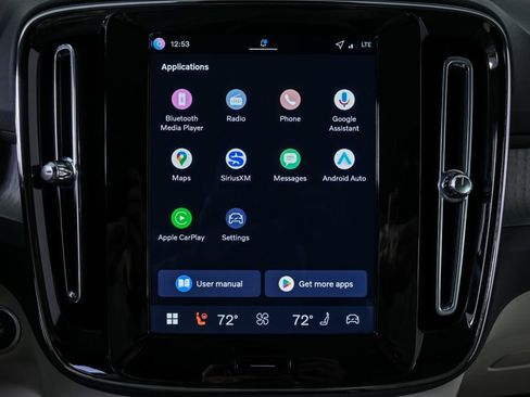 Certified 2026 Volvo XC40 B5 Plus w/ Protection Package Premier image 15