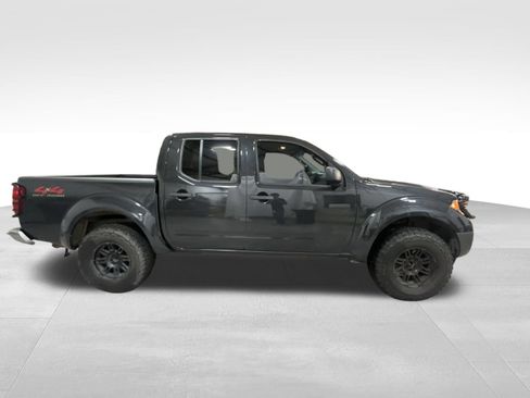 Used 2013 Nissan Frontier SV AWD/4WD image 4
