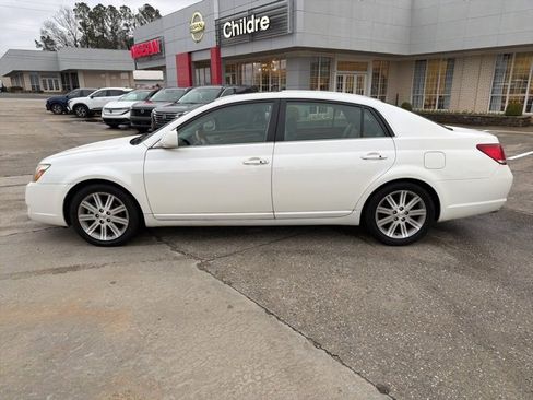 Used 2006 Toyota Avalon Limited image 1