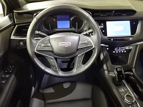 Used 2023 Cadillac XT5 Premium Luxury AWD/4WD image 13