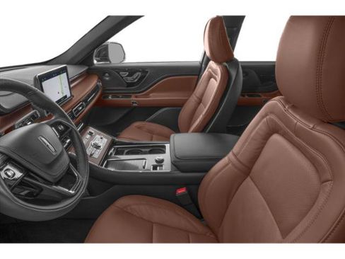 Used 2024 Lincoln Aviator Reserve w/ Elements Package Plus RWD image 9