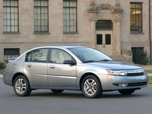 Used 2004 Saturn ION Level 2 w/ Power Pkg image 1