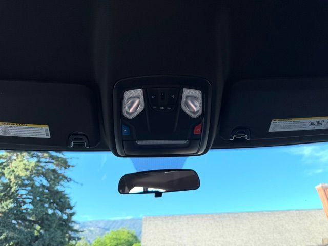 Used 2022 RAM 3500 Tradesman w/ Chrome Appearance Group AWD/4WD image 15