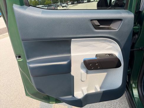 Used 2025 Ford Maverick XLT FWD image 26