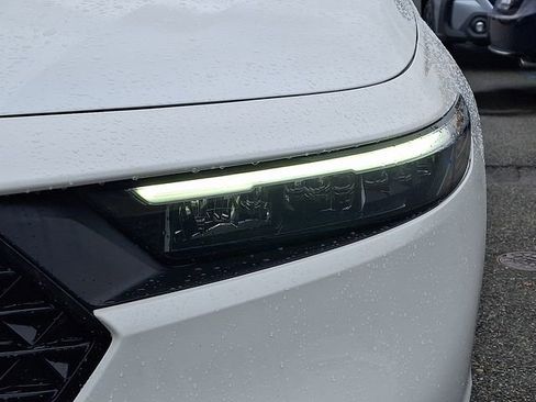 Used 2024 Honda Accord EX image 9