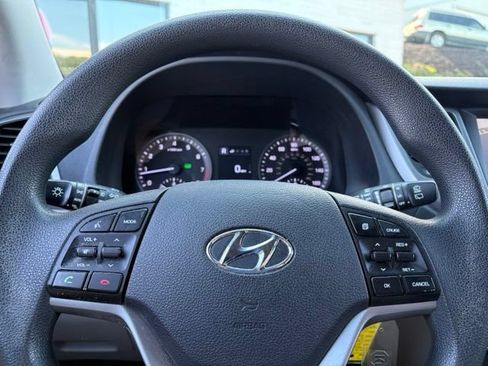 Used 2018 Hyundai Tucson SEL FWD image 19