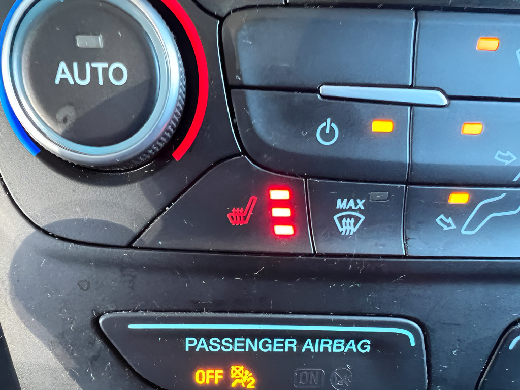 Used 2018 Ford Escape SEL FWD image 35