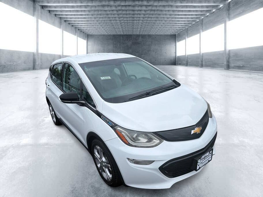 Used 2017 Chevrolet Bolt LT FWD image 2