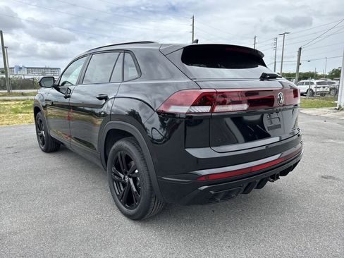 New 2026 Volkswagen Atlas Cross Sport SEL R-Line AWD/4WD image 4