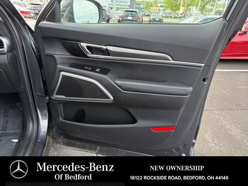 Used 2022 Kia Telluride S FWD image 28
